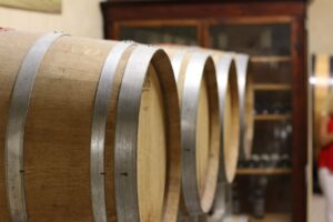 winemaking-3812012_1920